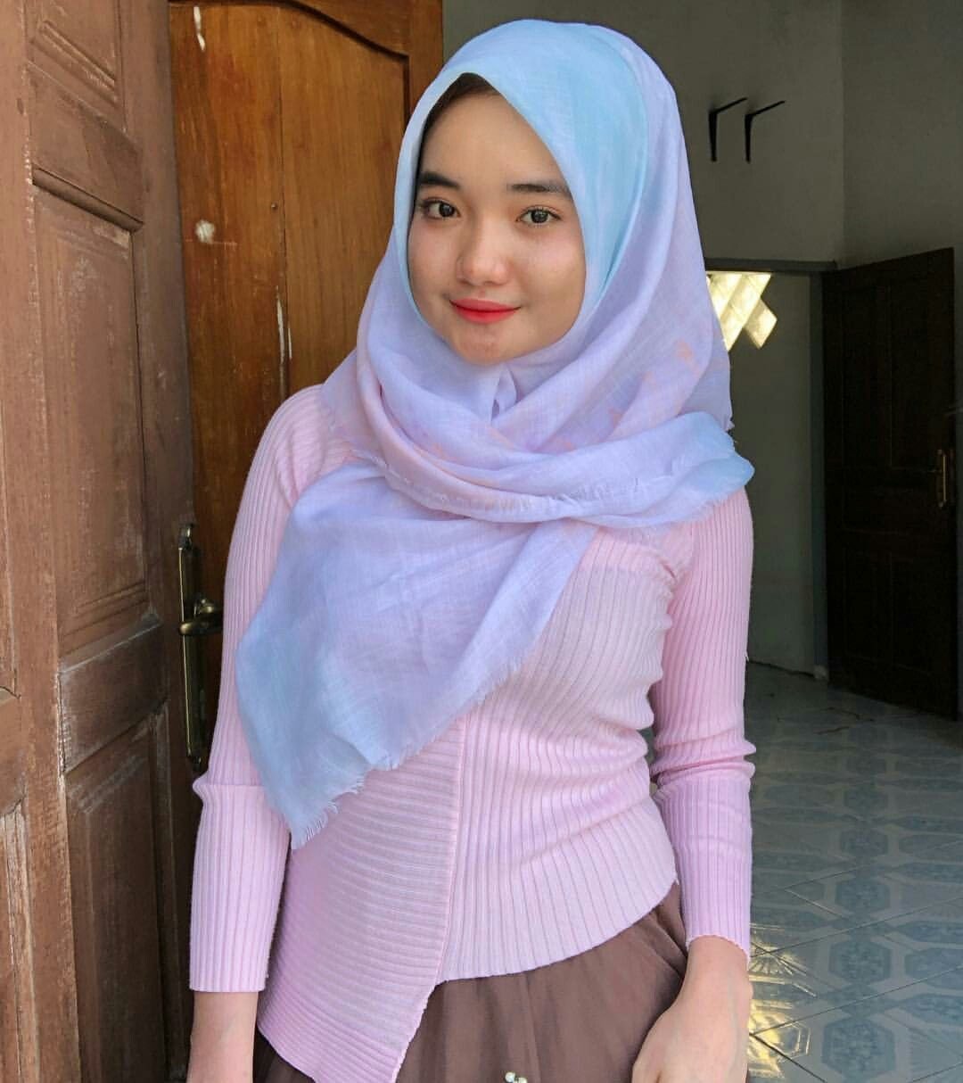 Viral Ibu Tiri Hijab Indo Hug Tightly Without Distance Wiwik Top Global